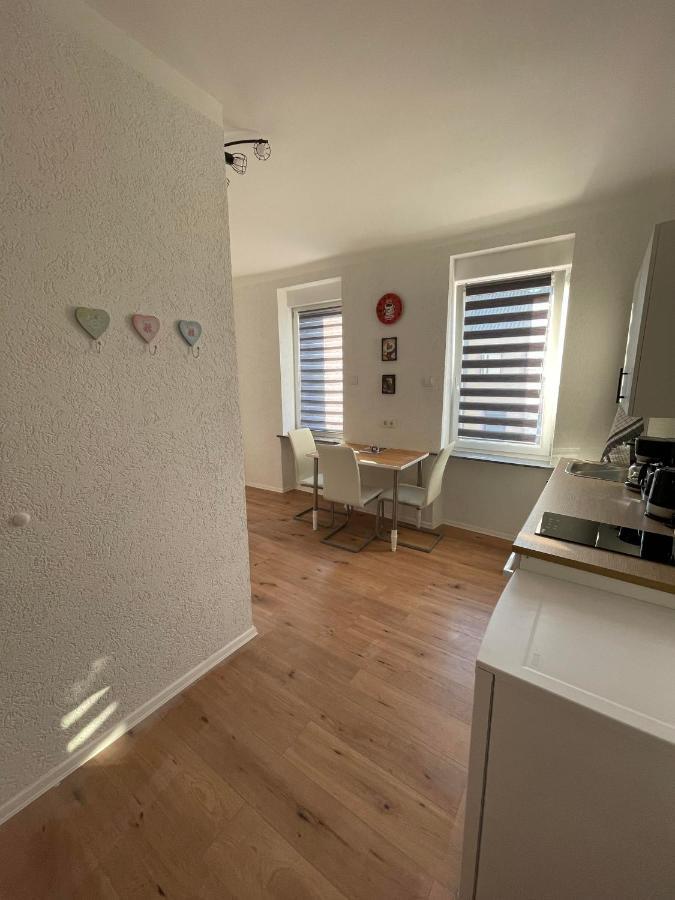 Apartment Mirabelle 2 Puttlingen Bagian luar foto